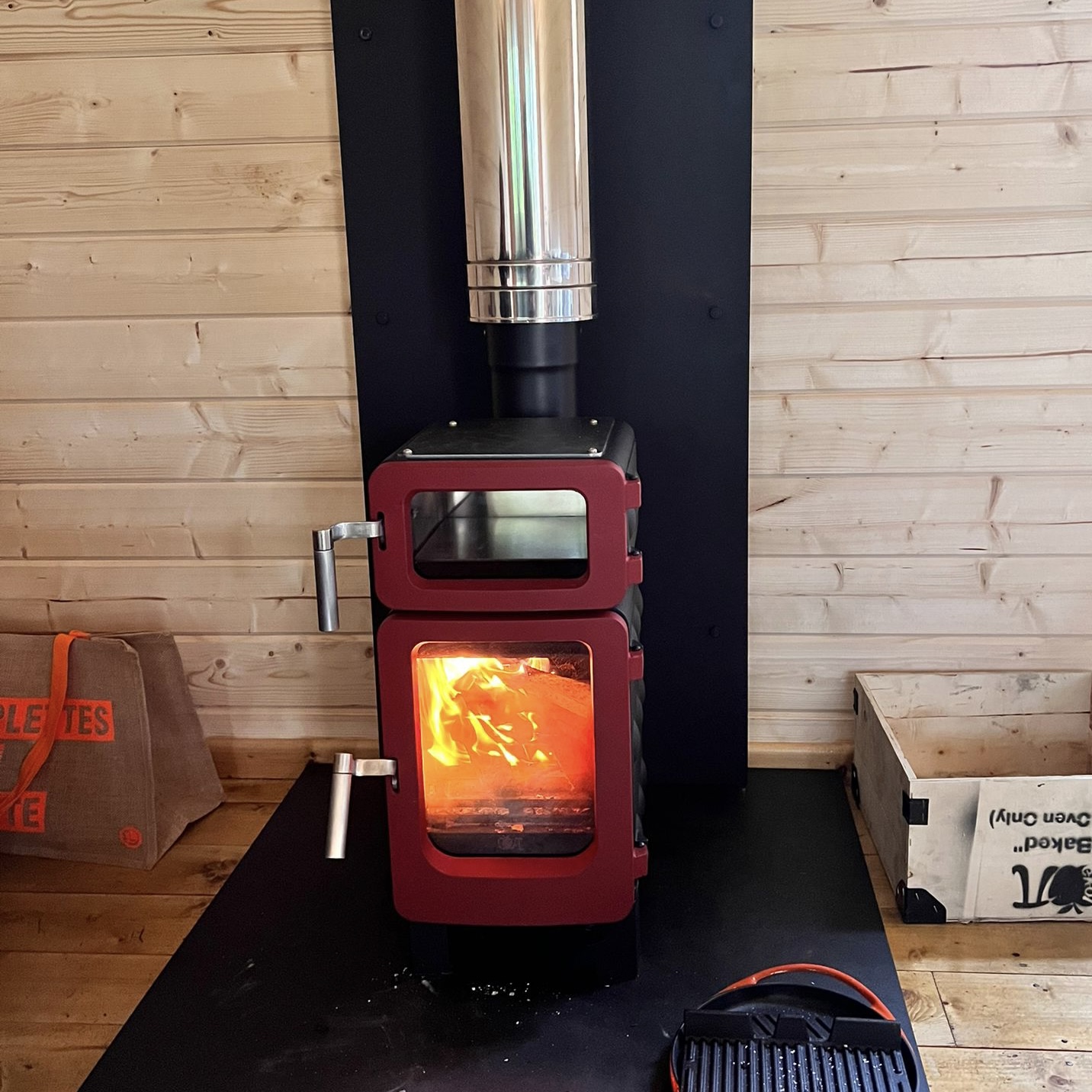 Ekol Baked Apple Wood Stove Installation