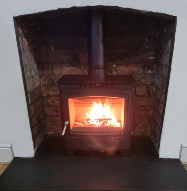 Arada Hamlet Solution 5 Widescreen Wood Stove Installation